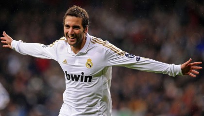 开云_女子射箭赛场现神迹！百发百中令对手叹，不如给我一个痛快