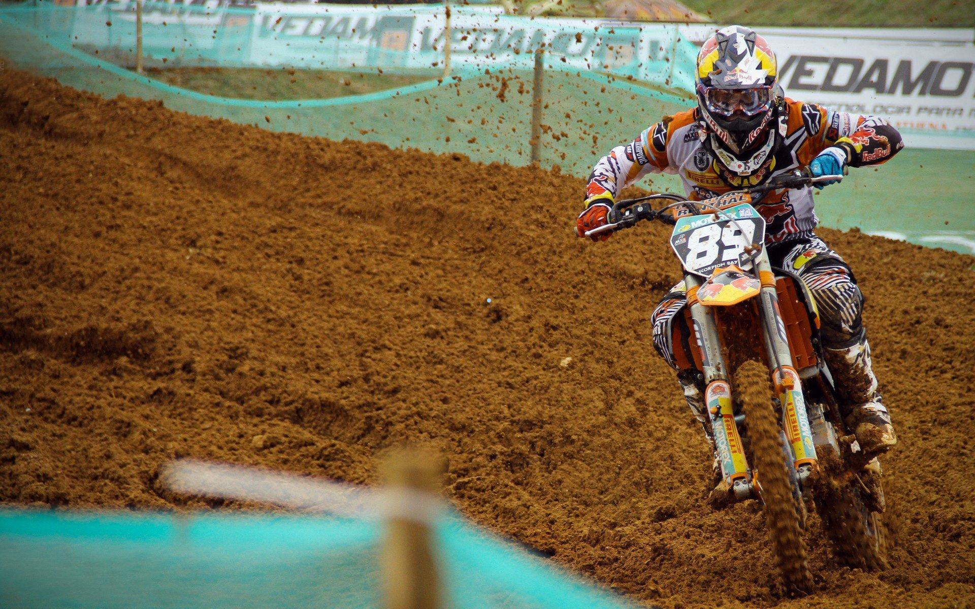 意媒曝国米持续考察姆拉契奇，与巴萨争夺战一触即发