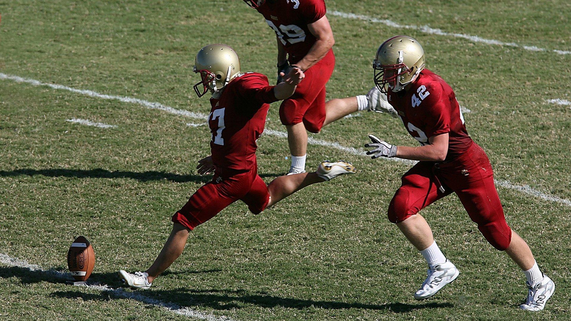 女子射箭赛场现神迹！百发百中令对手叹，不如给我一个痛快